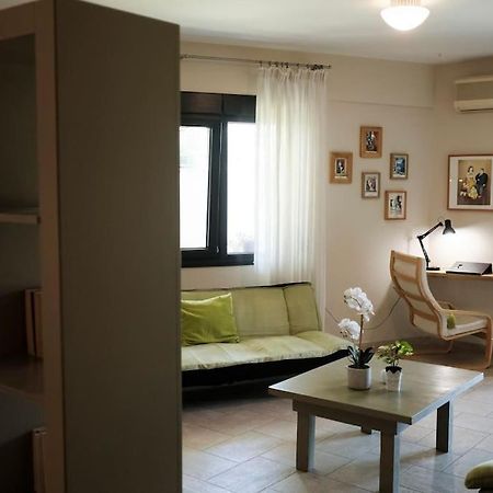 Apartment With Garden In Thessaloniki. Luaran gambar