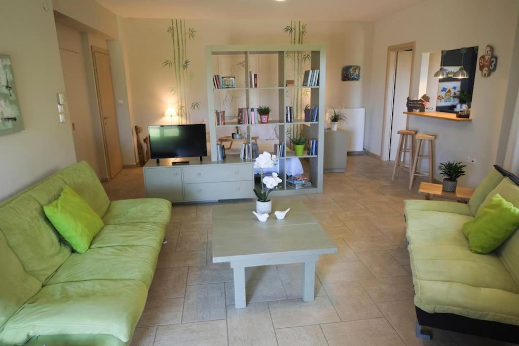 Apartment With Garden In Thessaloniki. Luaran gambar